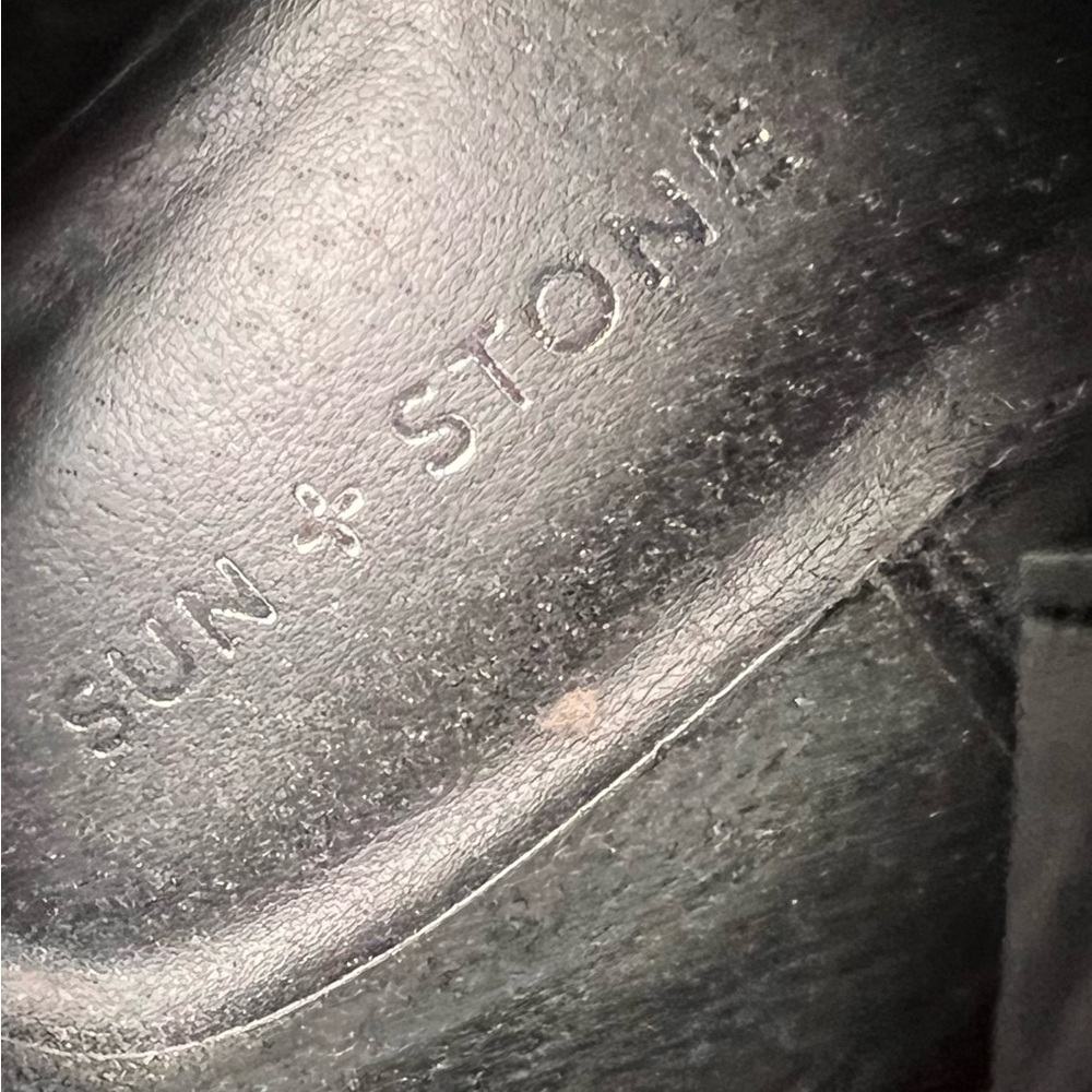 Sun + Stone Black faux Leather Upper Ankle Booties Size 8 1/2 - Picture 3 of 9